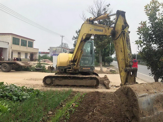 洋馬80挖機(jī)